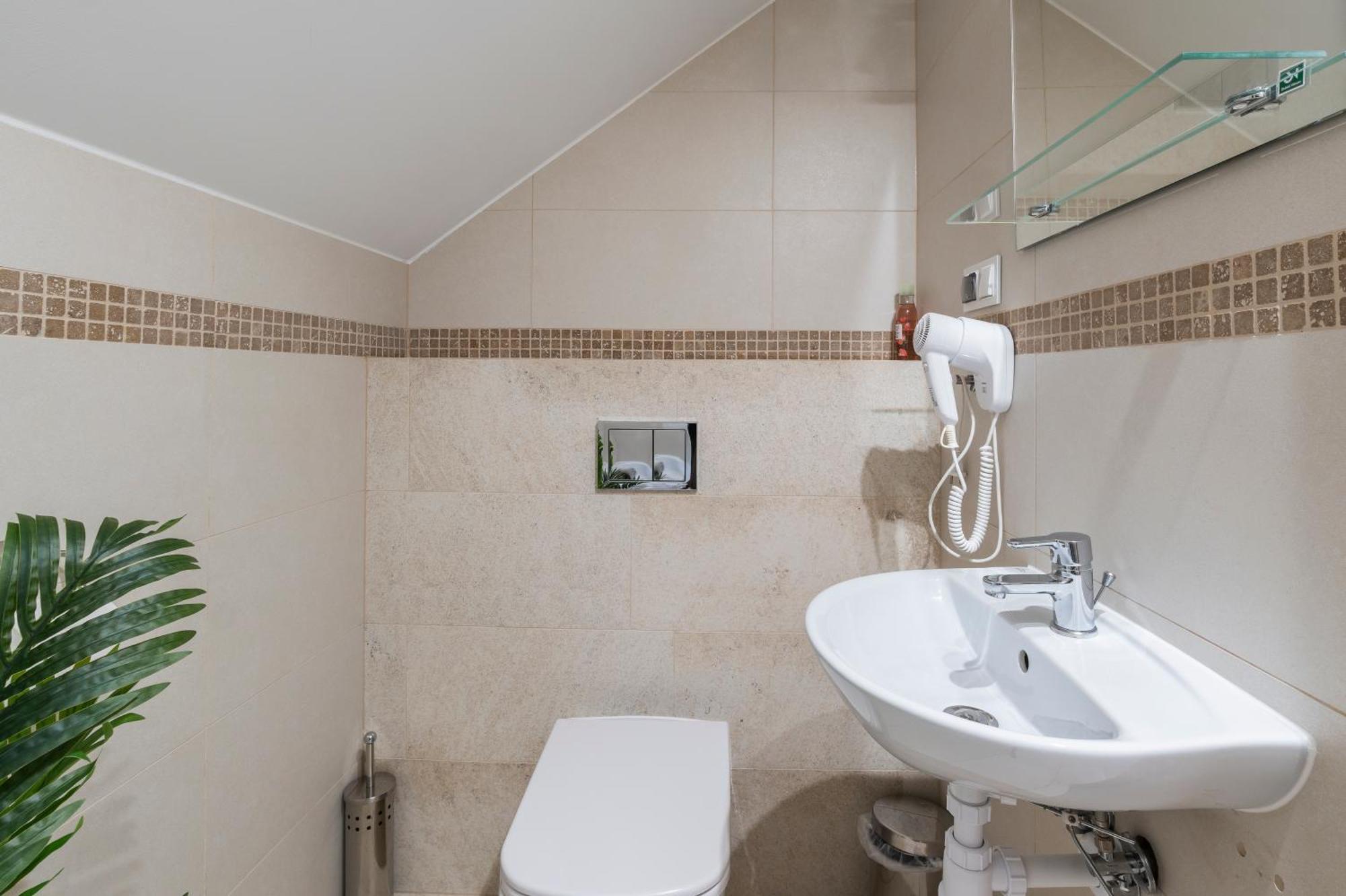 Jaskolka - Pokoje I Apartament Przy Plazy Olsztyn  Buitenkant foto