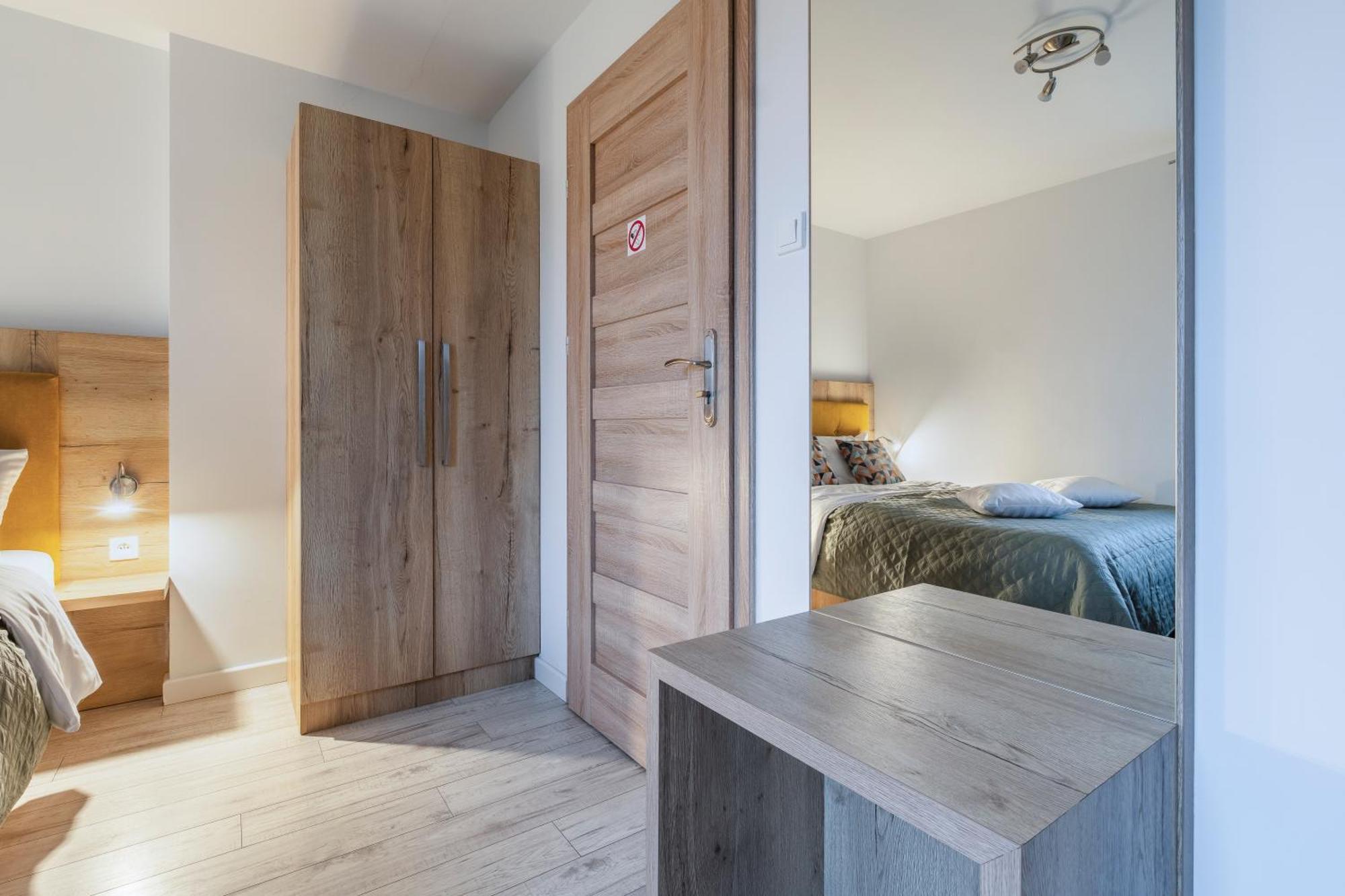 Jaskolka - Pokoje I Apartament Przy Plazy Olsztyn  Buitenkant foto