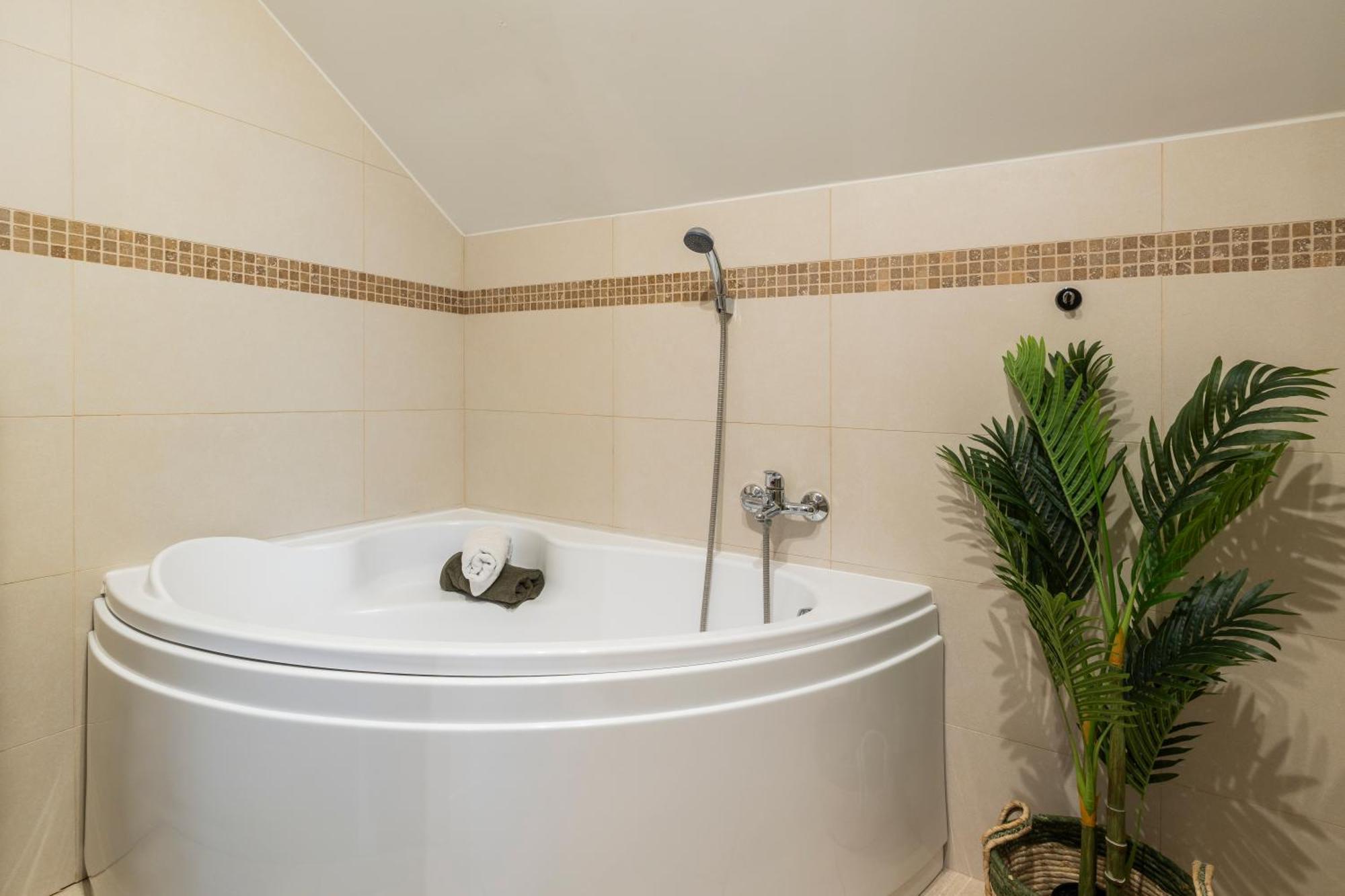 Jaskolka - Pokoje I Apartament Przy Plazy Olsztyn  Buitenkant foto