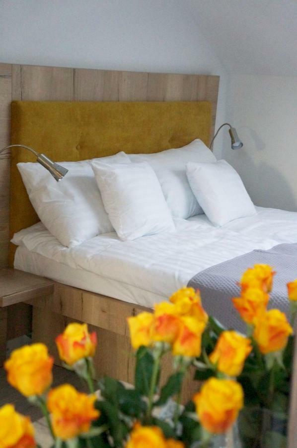 Jaskolka - Pokoje I Apartament Przy Plazy Olsztyn  Buitenkant foto