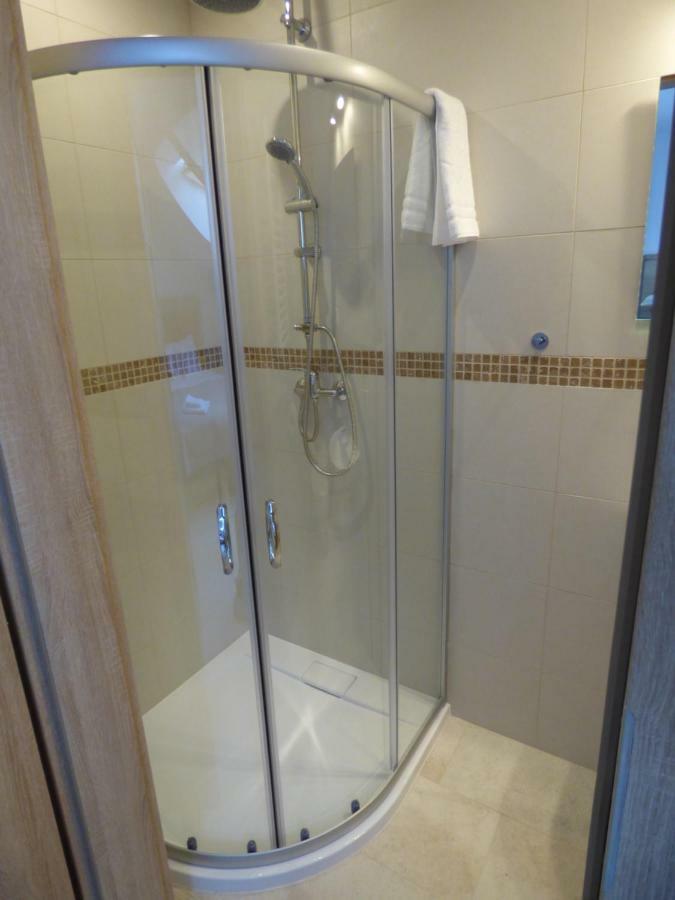 Jaskolka - Pokoje I Apartament Przy Plazy Olsztyn  Buitenkant foto